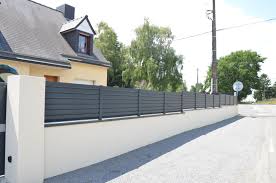 cl&ocirc;ture sur muret montil